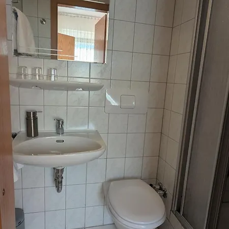 Rose Bed & Breakfast Obereisenheim